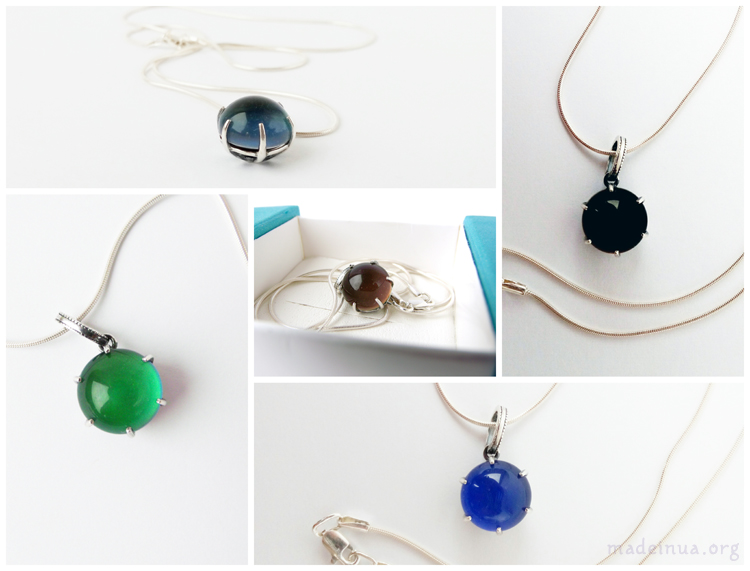 срібний підвіс з ланцюжком